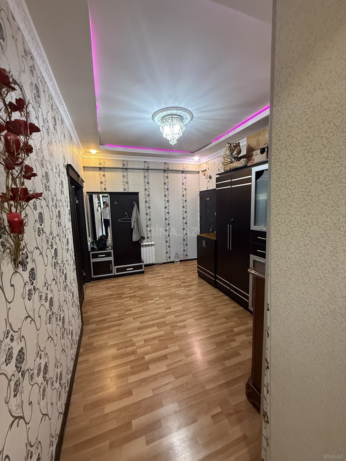 3 otaqlı Yeni tikili, 8 Noyabr m., Bakı