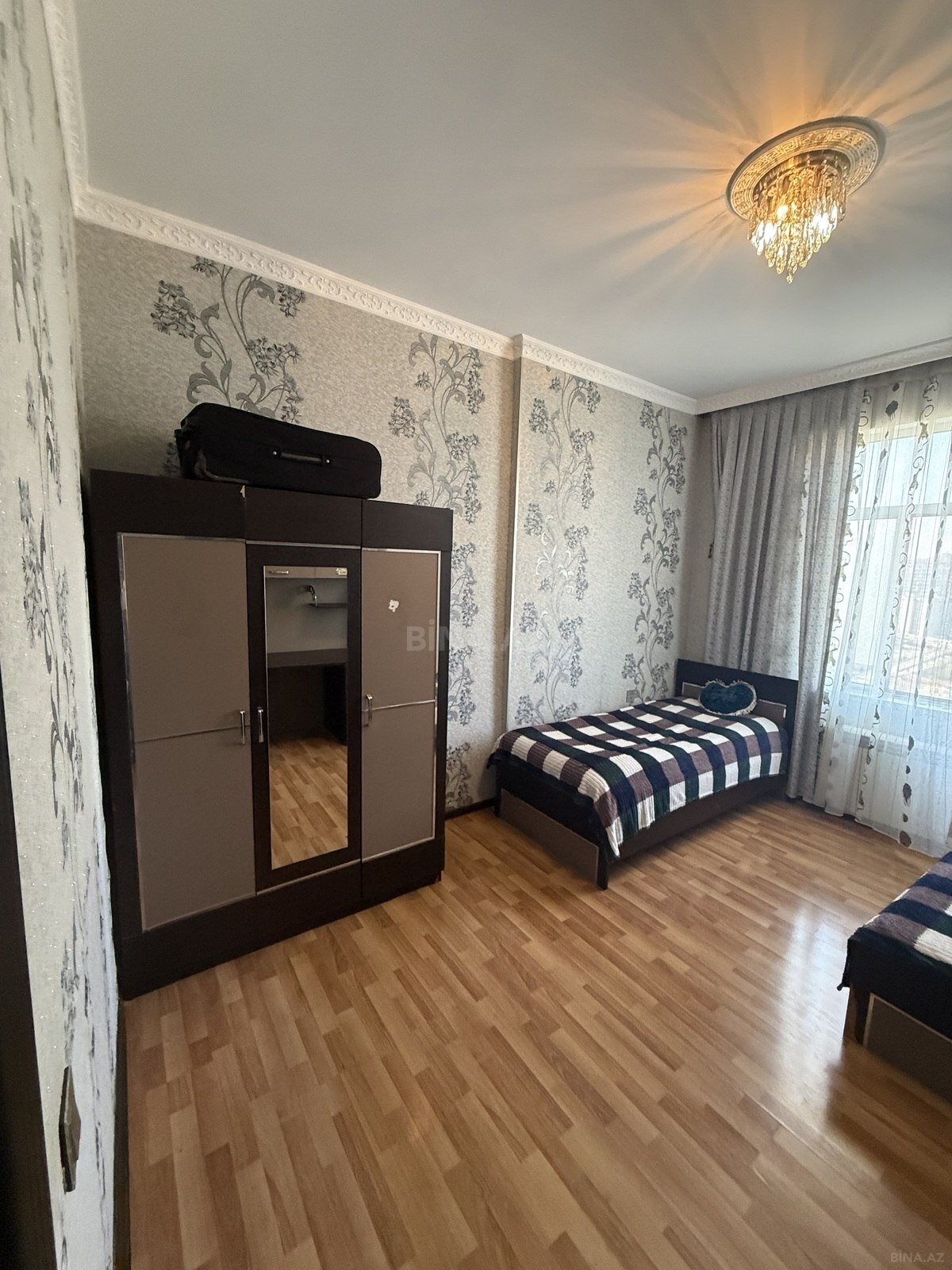 3 otaqlı Yeni tikili, 8 Noyabr m., Bakı