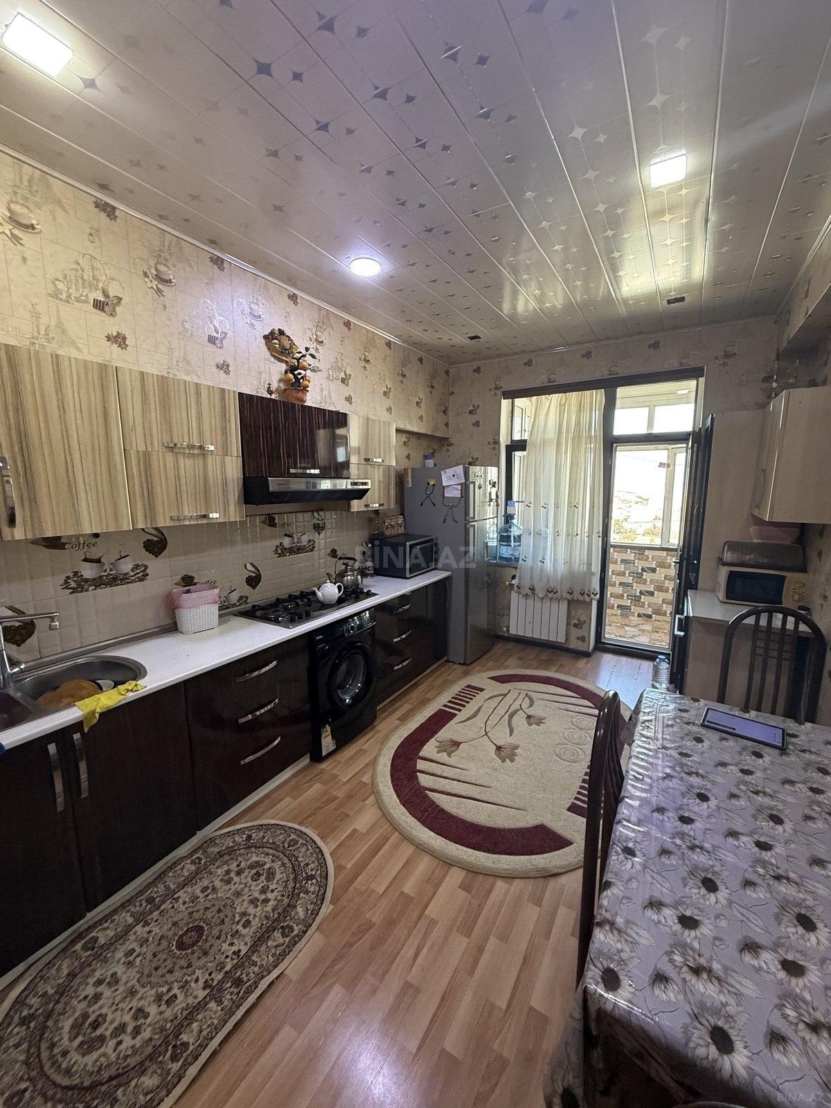3 otaqlı Yeni tikili, 8 Noyabr m., Bakı