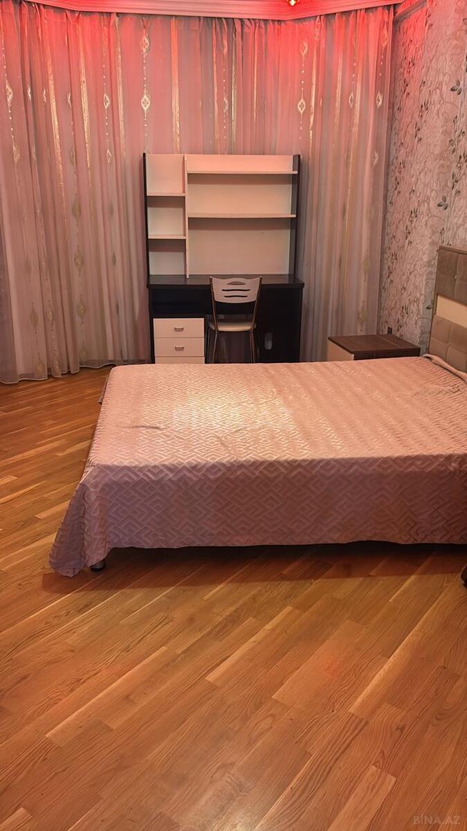 3 otaqlı Yeni tikili, Şah İsmayıl Xətai m., Bakı