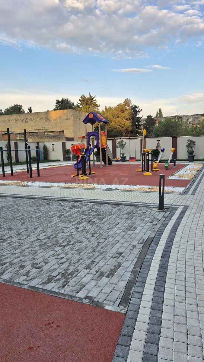 2 otaqlı Yeni tikili, Azadlıq Prospekti m., Bakı