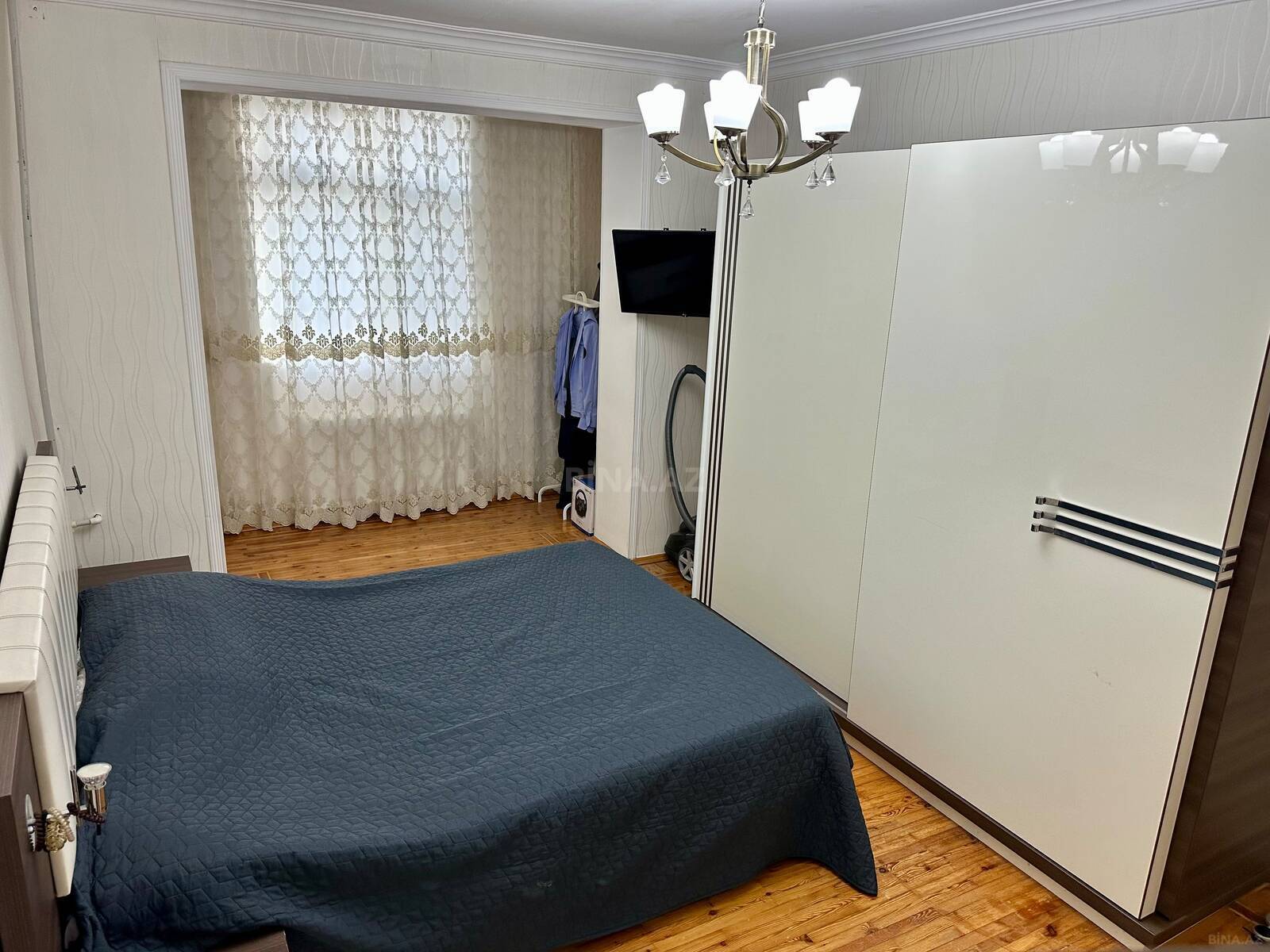 3 otaqlı Köhnə tikili, Əhmədli m., Bakı
