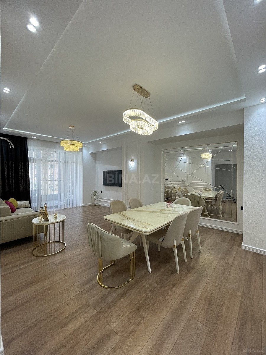 3 otaqlı Yeni tikili, 8 Noyabr m., Bakı