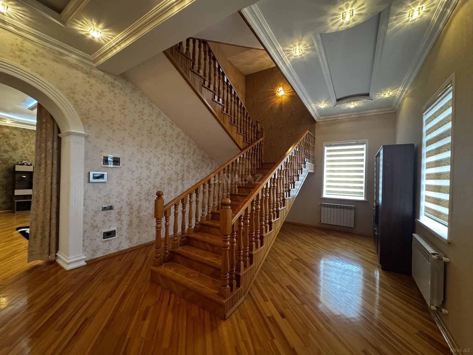 6 otaqlı Həyət evi/Bağ evi, Novxanı q., Bakı