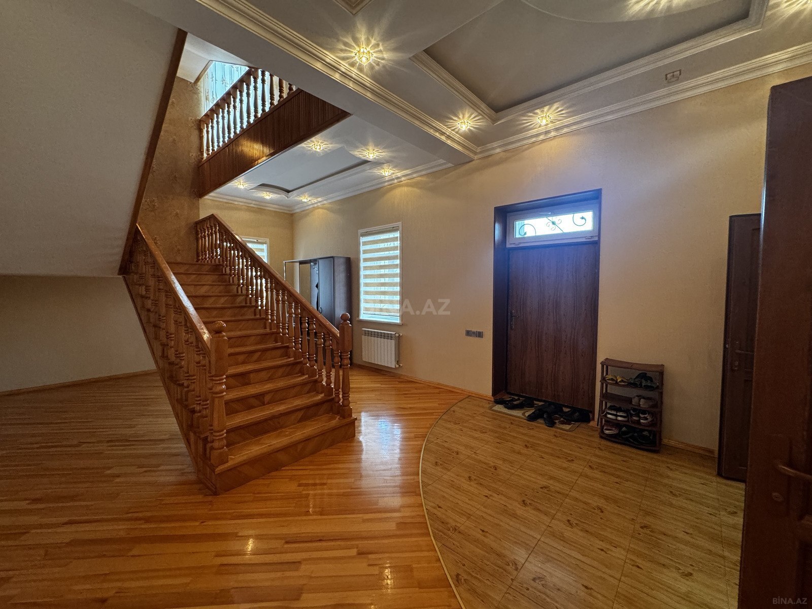 6 otaqlı Həyət evi/Bağ evi, Novxanı q., Bakı