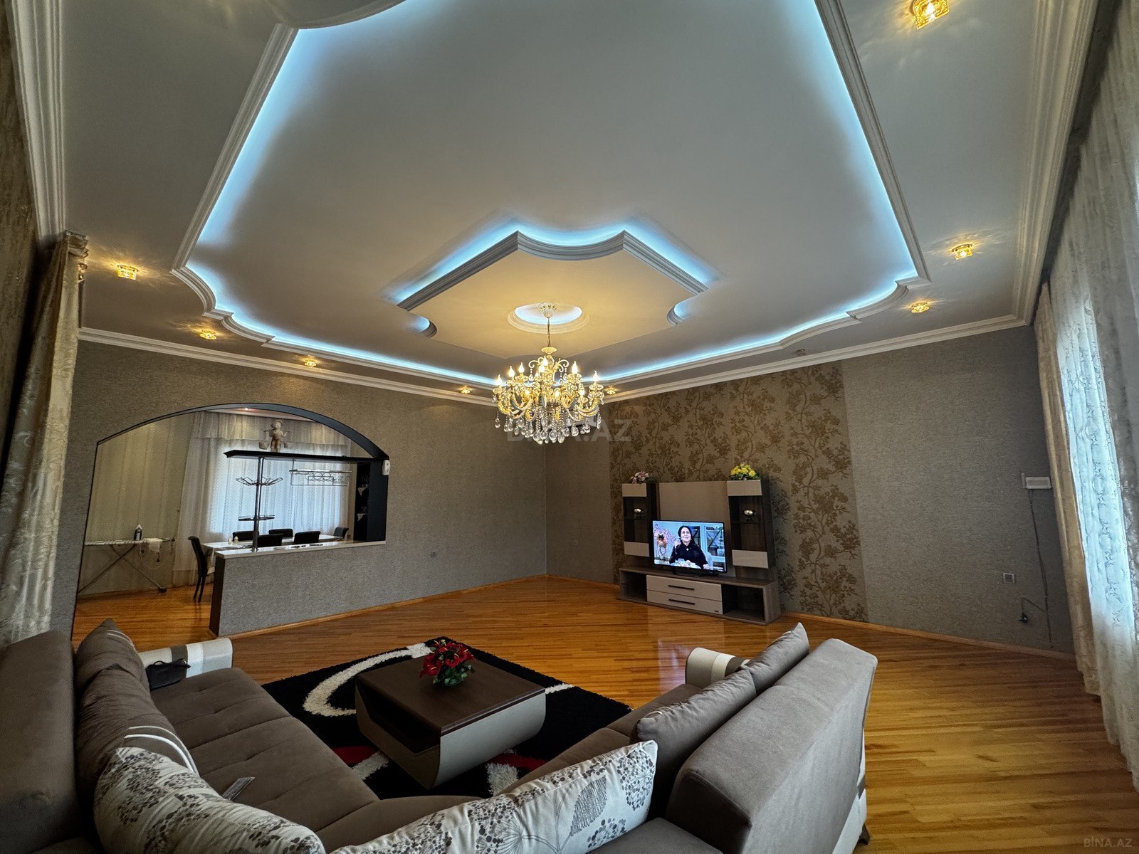 6 otaqlı Həyət evi/Bağ evi, Novxanı q., Bakı