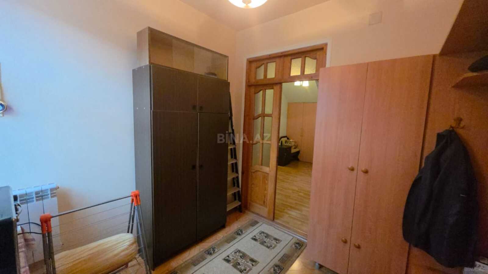7 otaqlı Həyət evi/Bağ evi, Saray q., Bakı