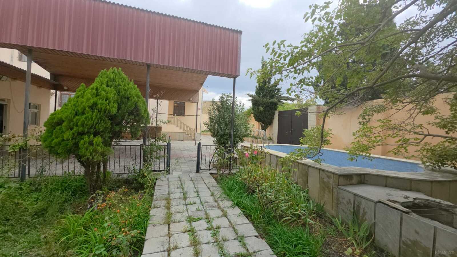 7 otaqlı Həyət evi/Bağ evi, Saray q., Bakı