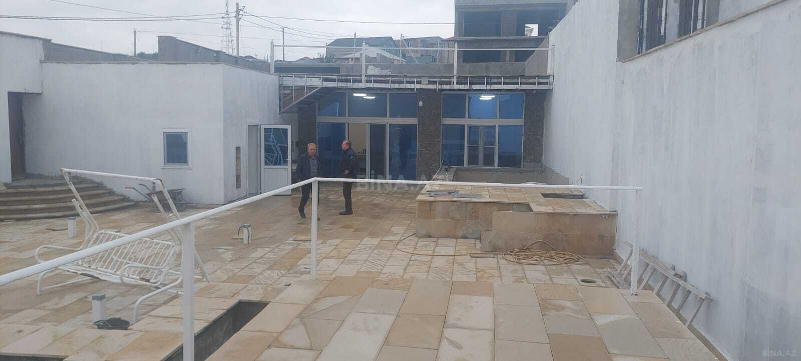 4 otaqlı Həyət evi/Bağ evi, Badamdar q., Bakı