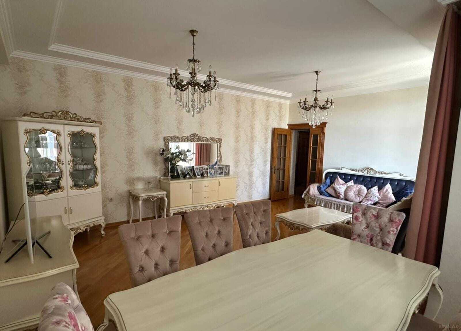 3 otaqlı Yeni tikili, 8 Noyabr m., Bakı
