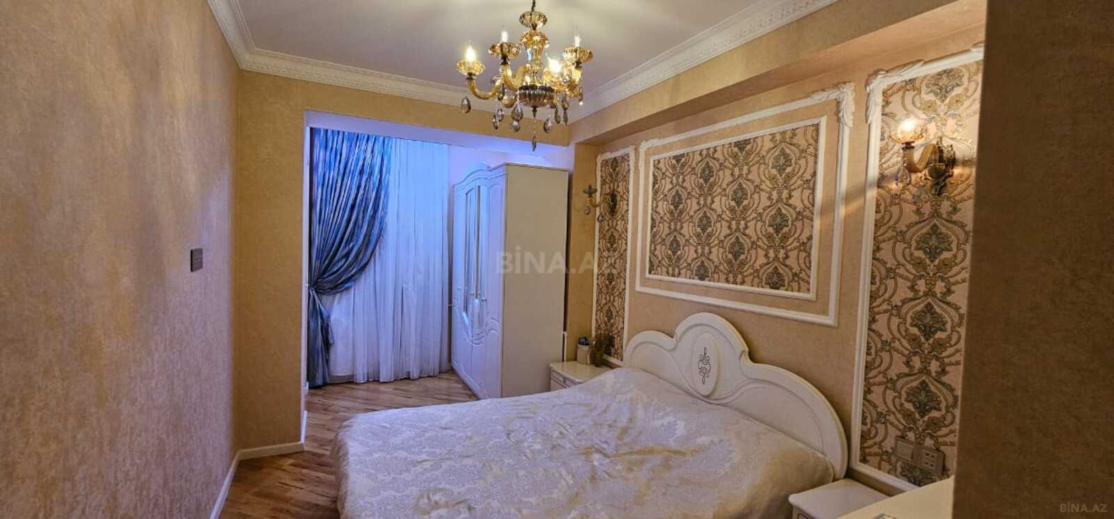 3 otaqlı Yeni tikili, Xırdalan