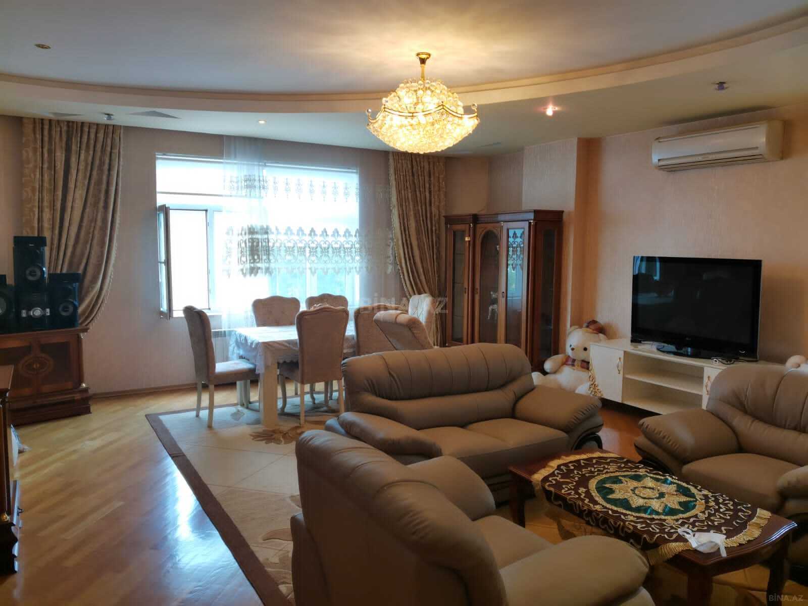 3 otaqlı Yeni tikili, Nizami m., Bakı