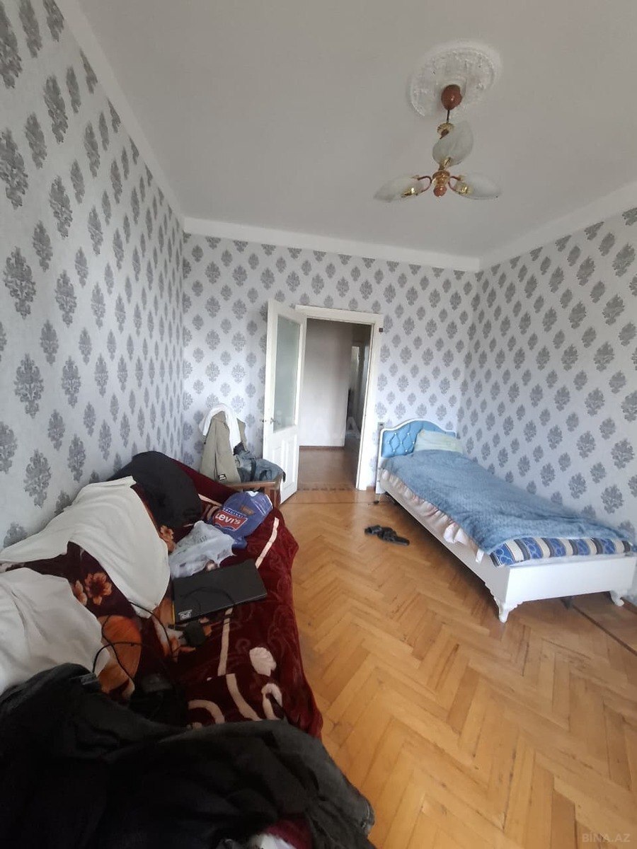 2 otaqlı Köhnə tikili, Yeni Günəşli q., Bakı