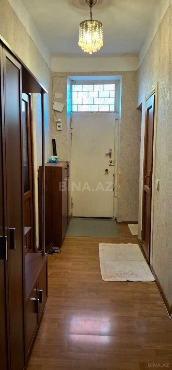 3 otaqlı Köhnə tikili, Nəriman Nərimanov m., Bakı