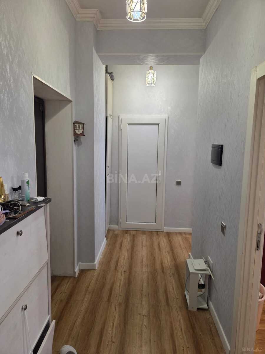 2 otaqlı Yeni tikili, Xırdalan