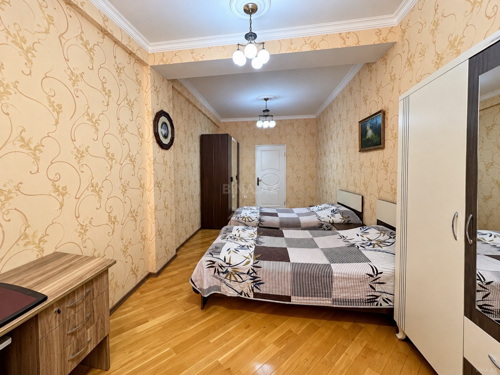 3 otaqlı Yeni tikili, 8 Noyabr m., Bakı