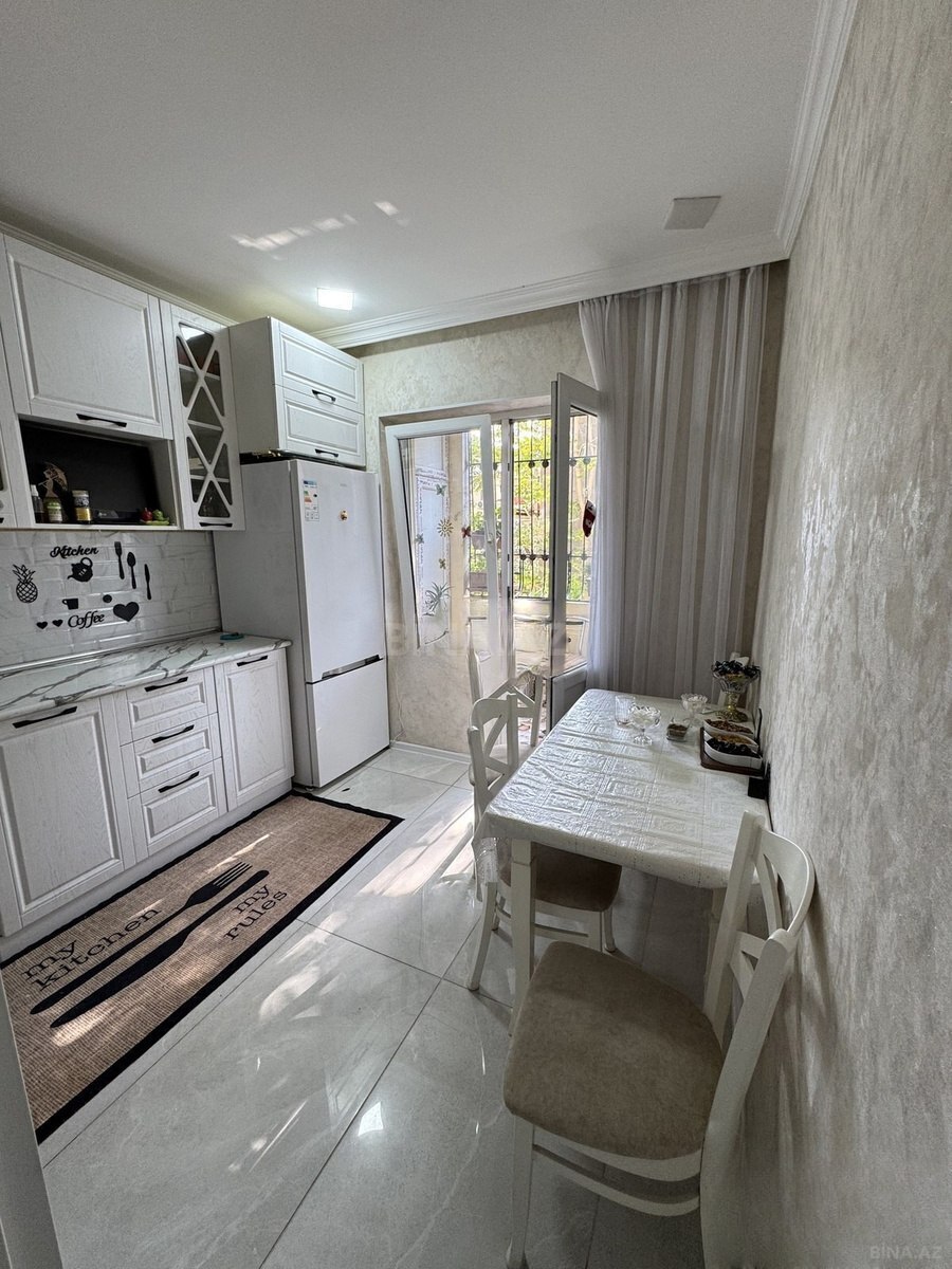 2 otaqlı Köhnə tikili, Yeni Yasamal q., Bakı