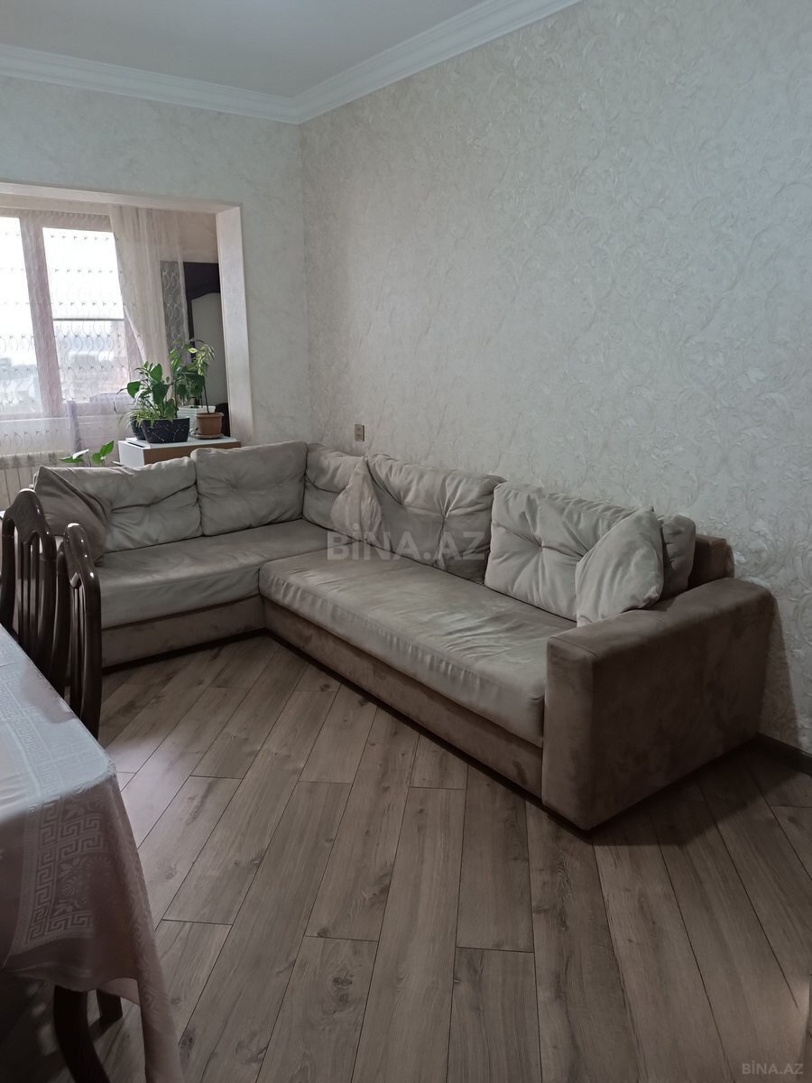 3 otaqlı Köhnə tikili, Həzi Aslanov m., Bakı