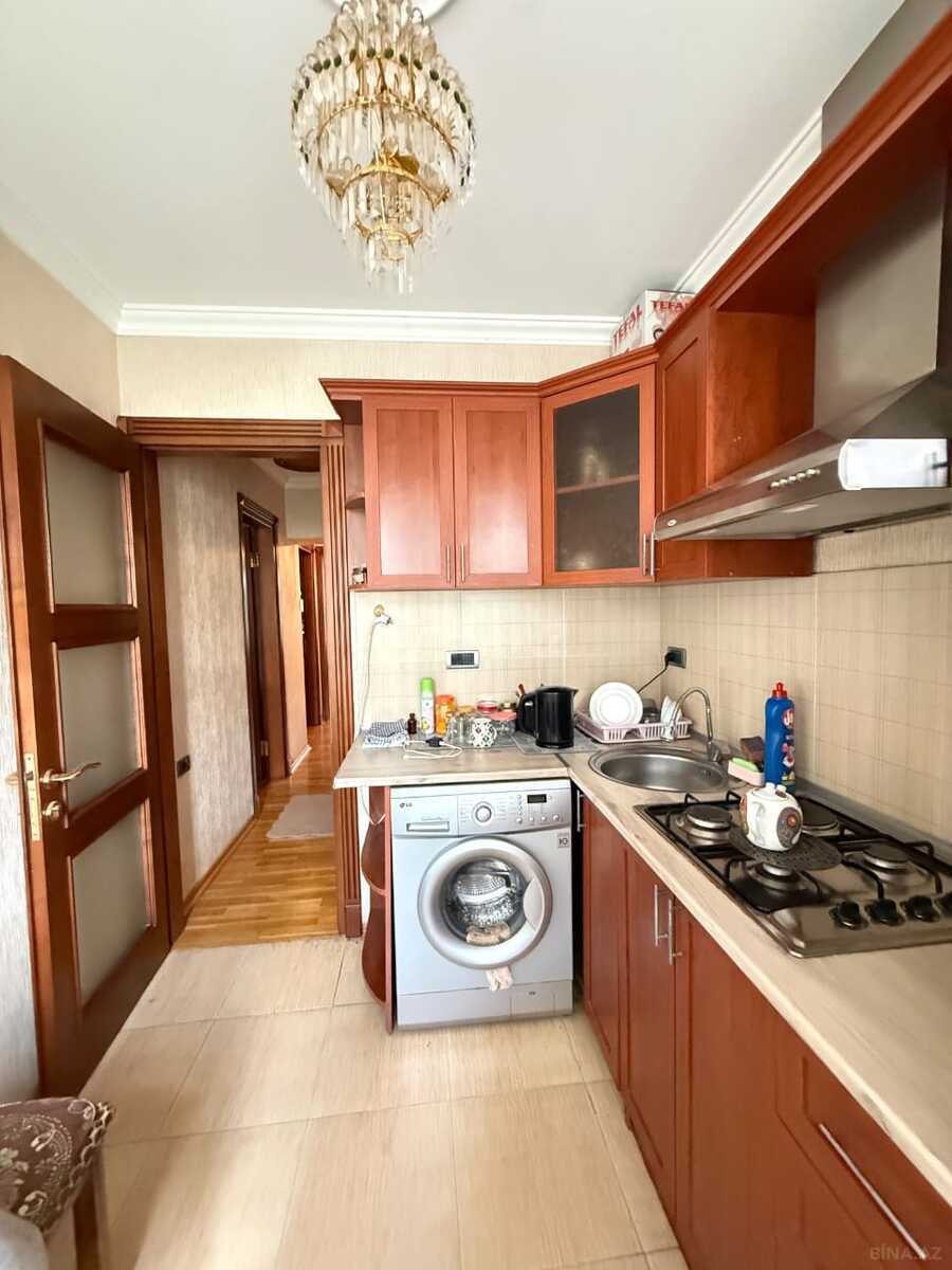 2 otaqlı Köhnə tikili, Həzi Aslanov m., Bakı