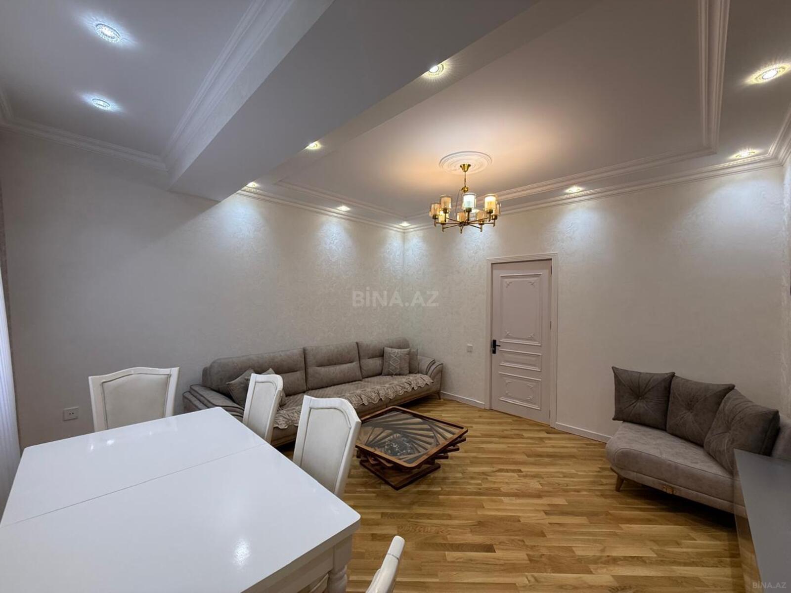 3 otaqlı Yeni tikili, Qara Qarayev m., Bakı