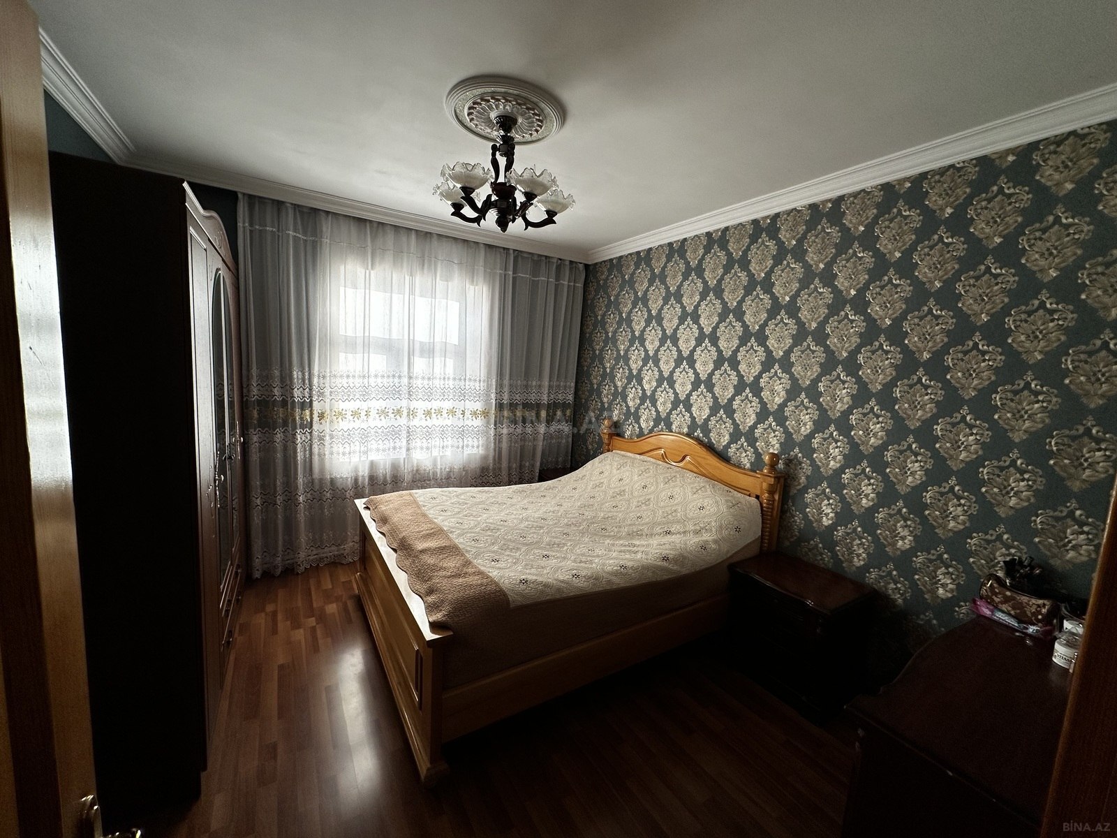 3 otaqlı Köhnə tikili, Lökbatan q., Bakı