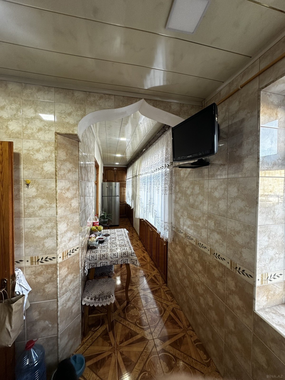 3 otaqlı Köhnə tikili, Lökbatan q., Bakı