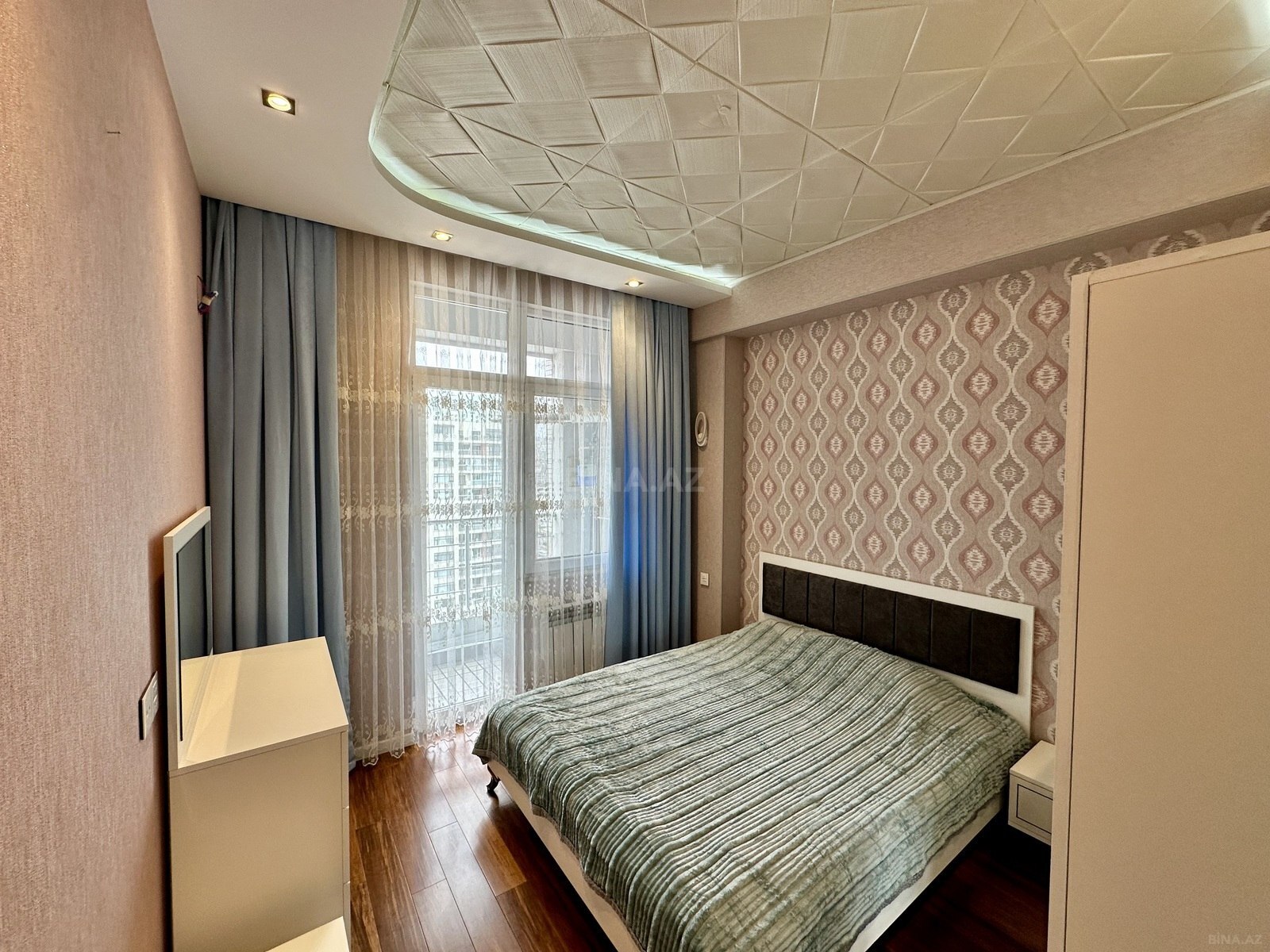 2 otaqlı Yeni tikili, 8 Noyabr m., Bakı