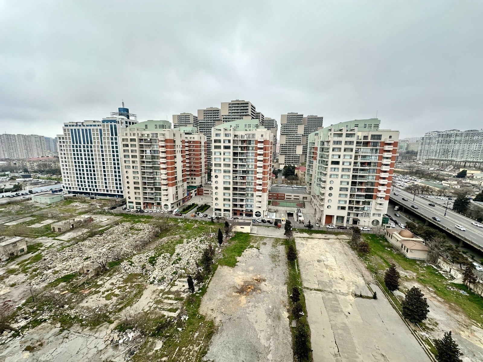 2 otaqlı Yeni tikili, 8 Noyabr m., Bakı