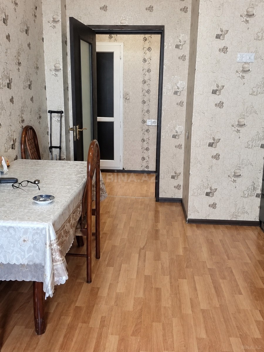 3 otaqlı Yeni tikili, 8 Noyabr m., Bakı