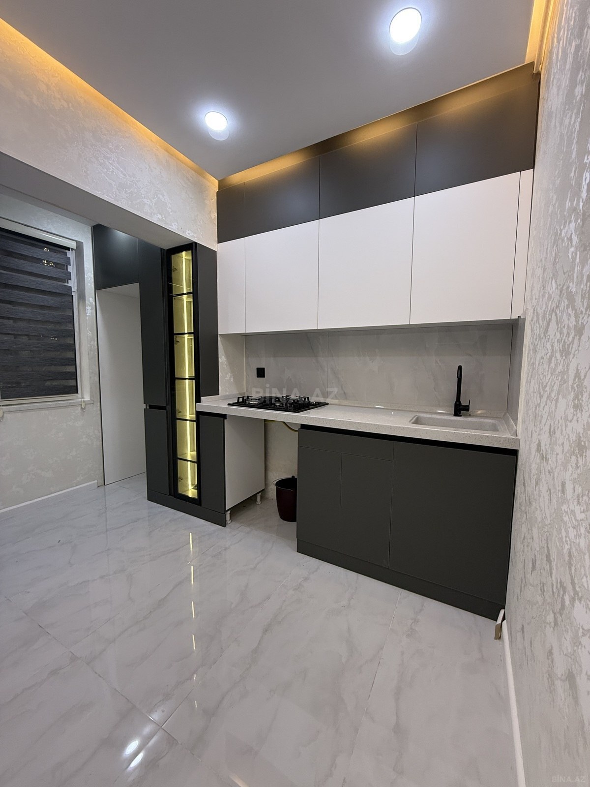 3 otaqlı Köhnə tikili, Əhmədli m., Bakı