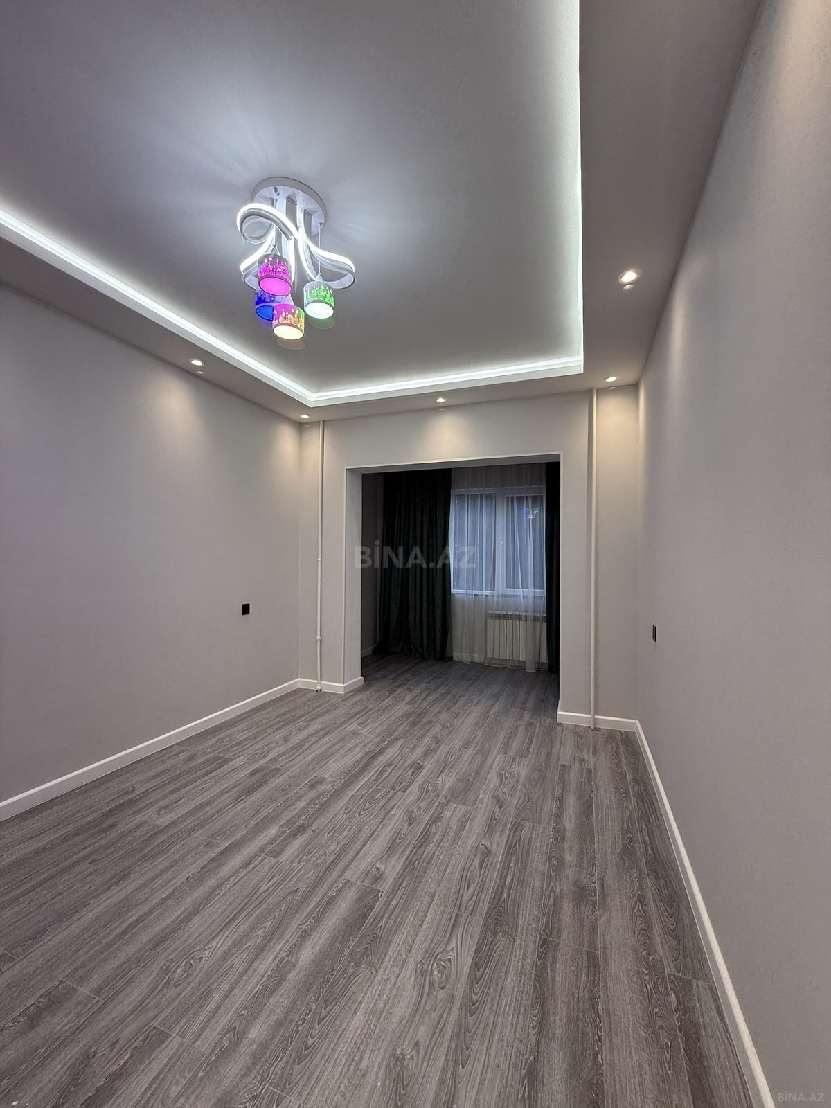 3 otaqlı Köhnə tikili, Əhmədli m., Bakı