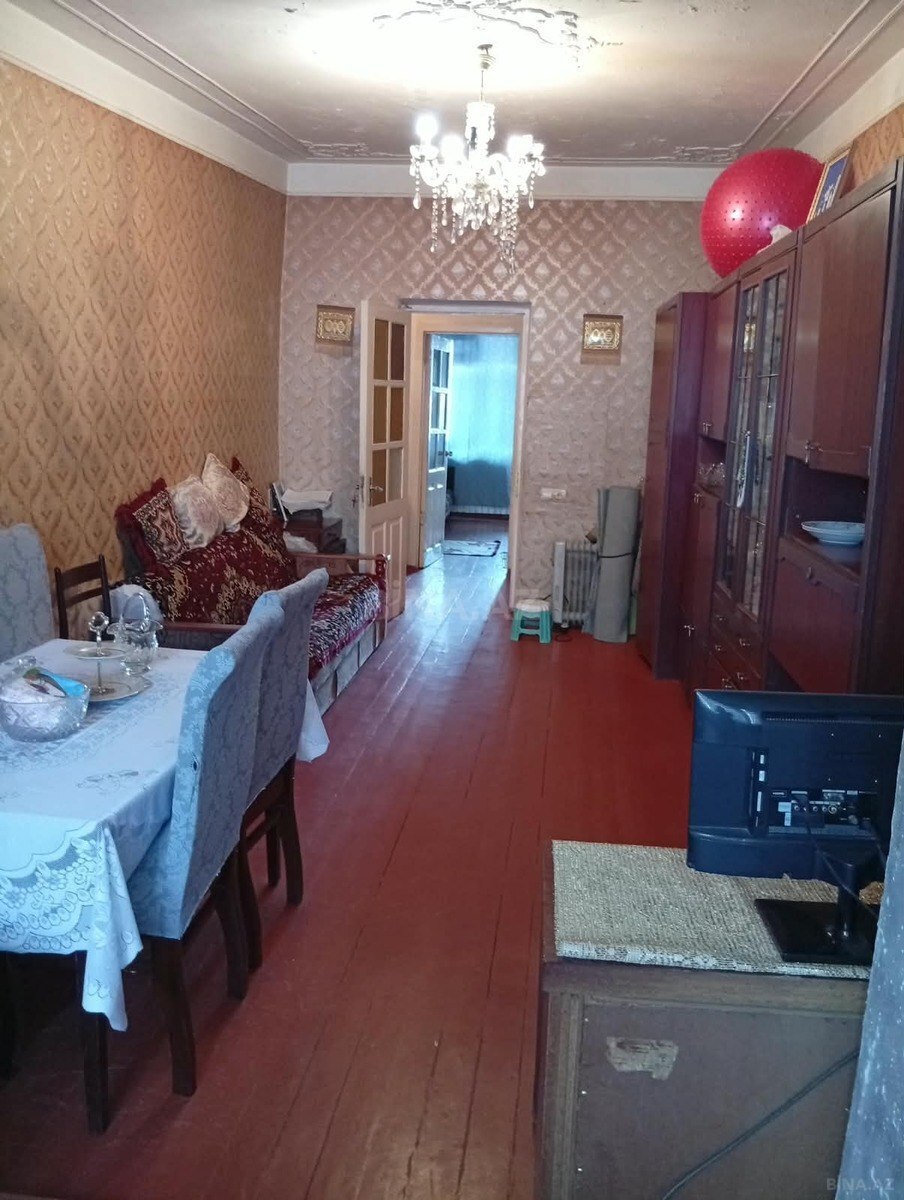 2 otaqlı Köhnə tikili, Həzi Aslanov m., Bakı