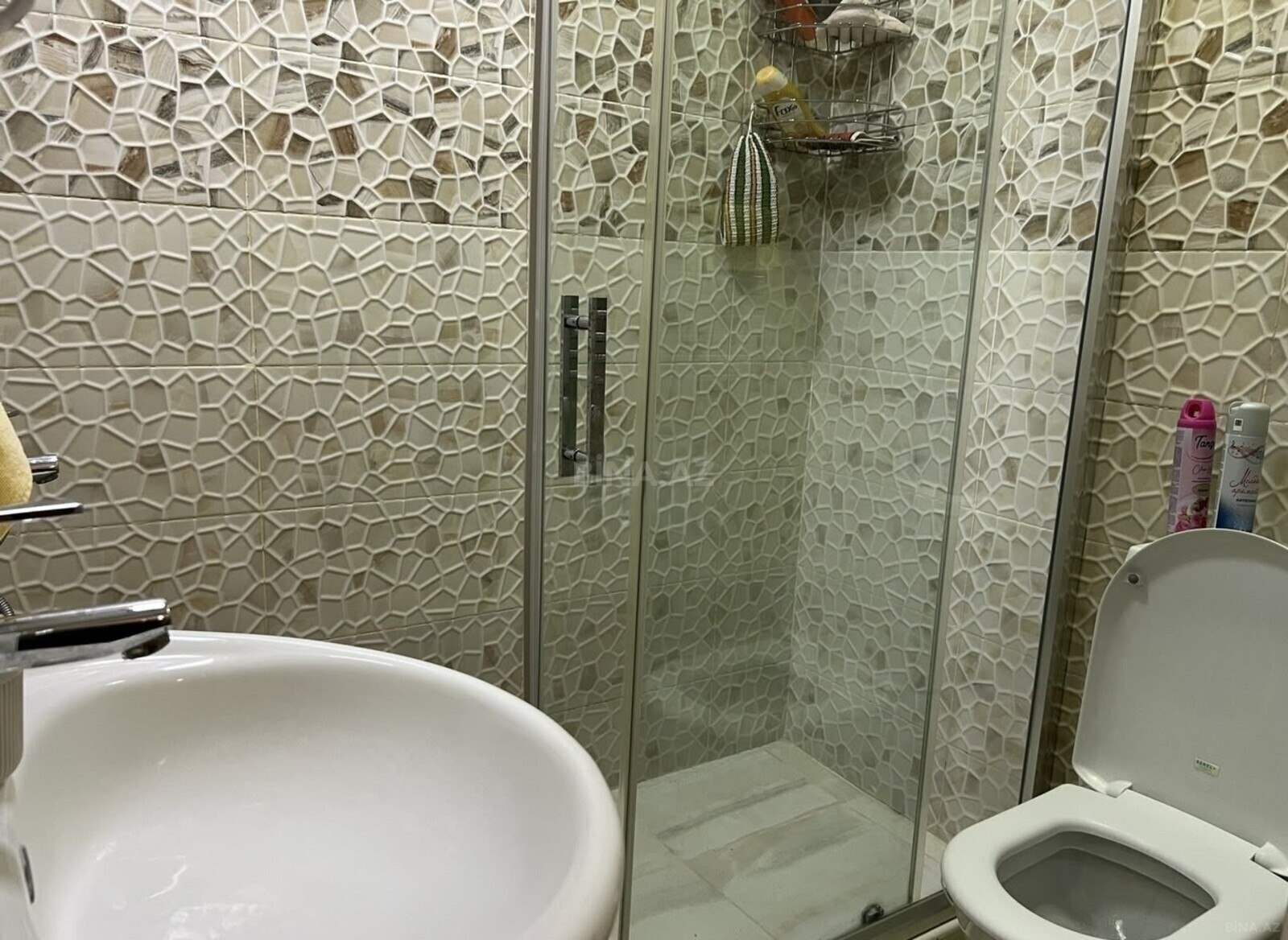 2 otaqlı Yeni tikili, Qara Qarayev m., Bakı