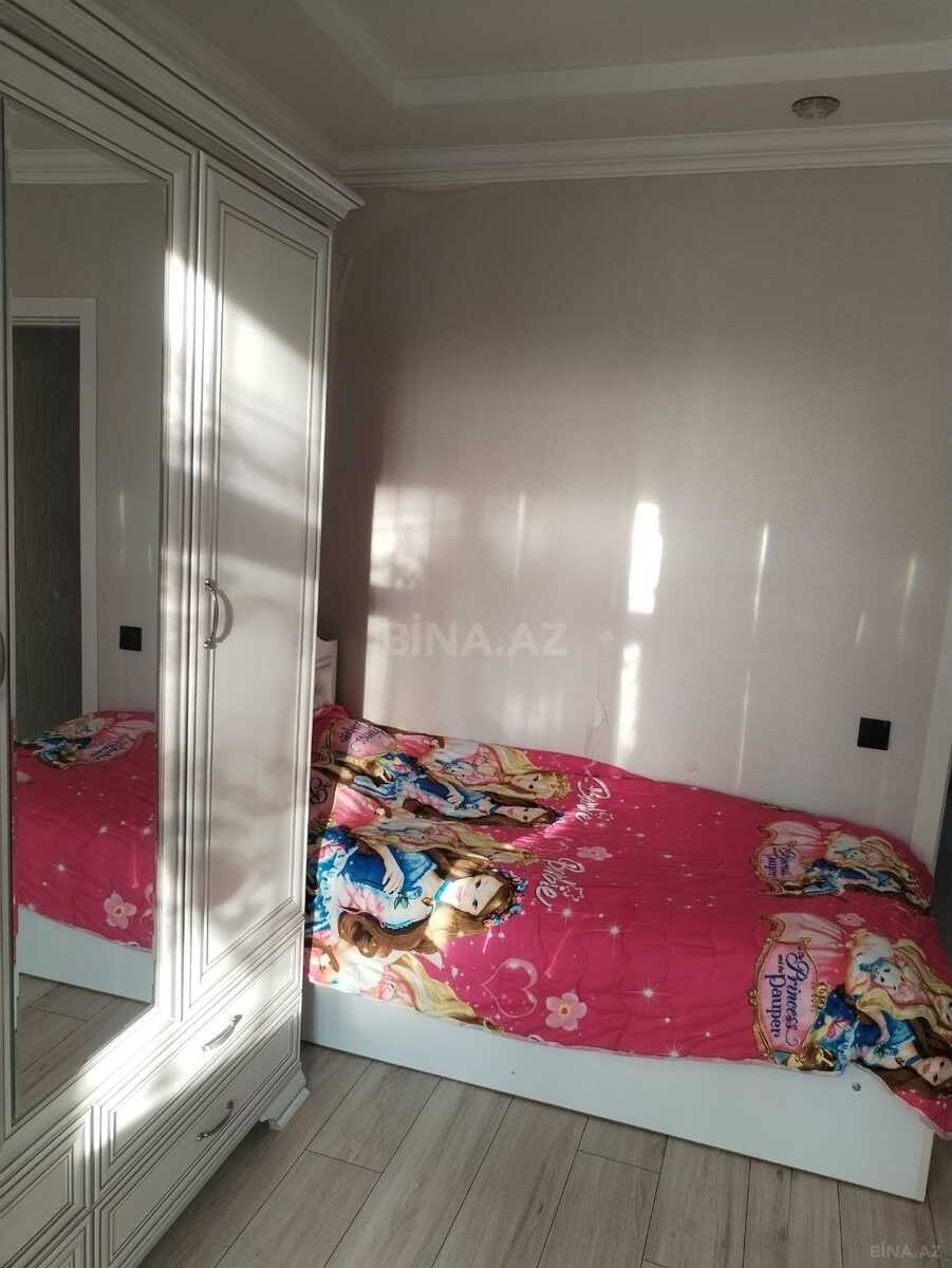 3 otaqlı Köhnə tikili, Yeni Günəşli q., Bakı