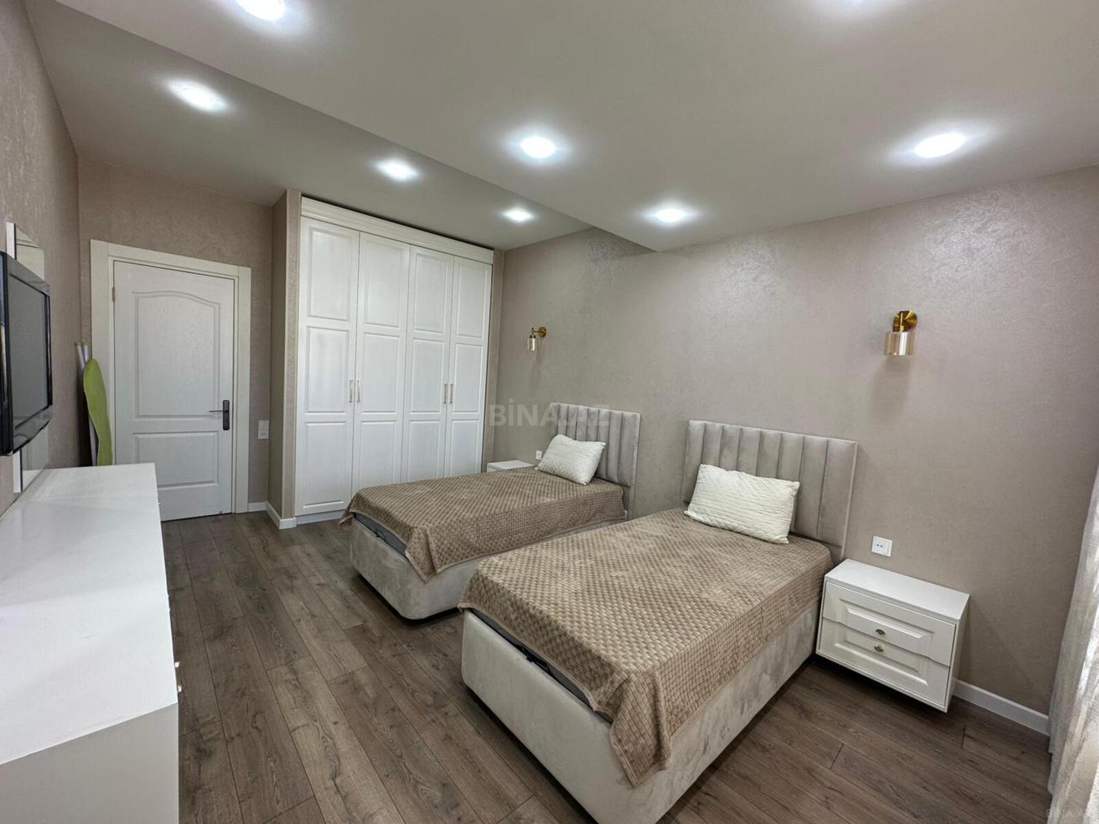 3 otaqlı Yeni tikili, Şah İsmayıl Xətai m., Bakı
