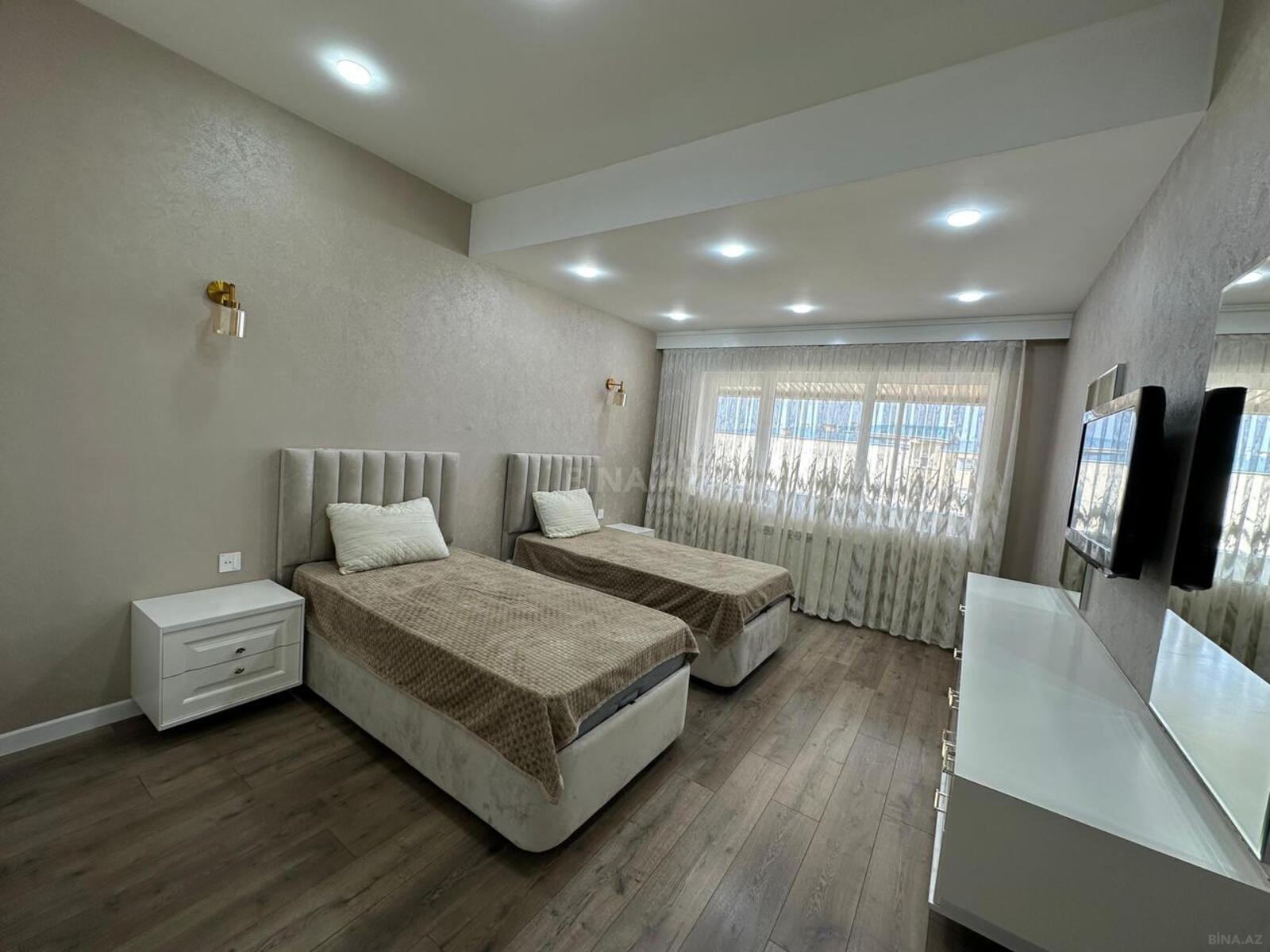 3 otaqlı Yeni tikili, Şah İsmayıl Xətai m., Bakı
