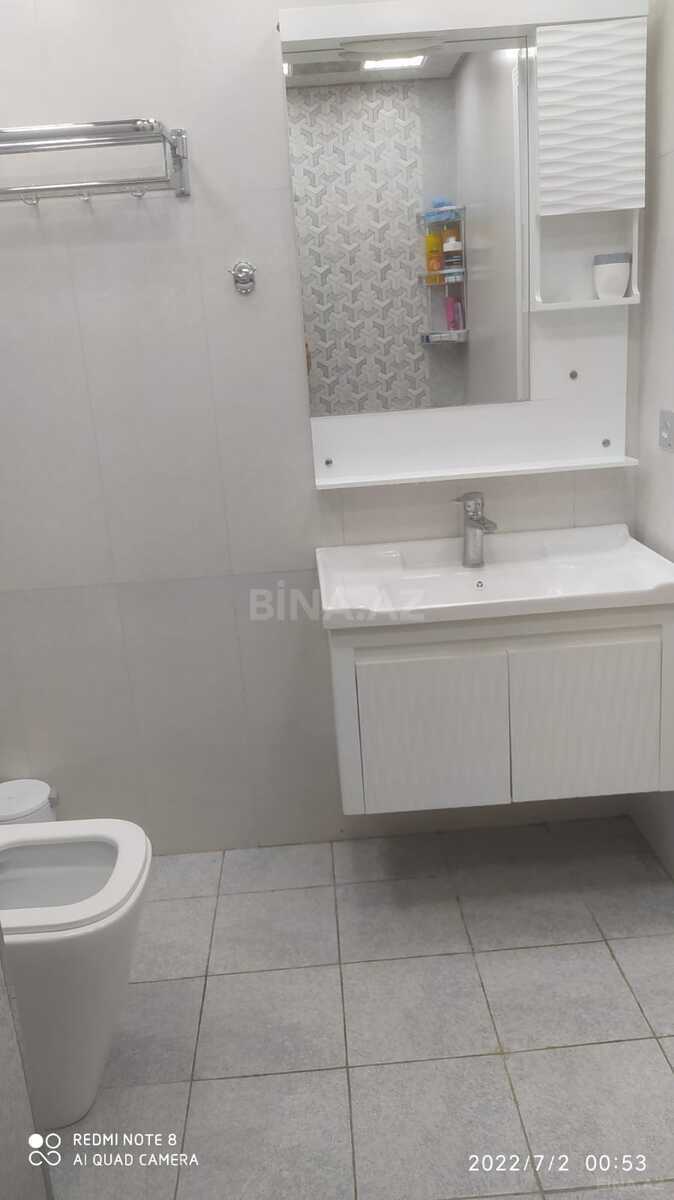3 otaqlı Yeni tikili, Xırdalan