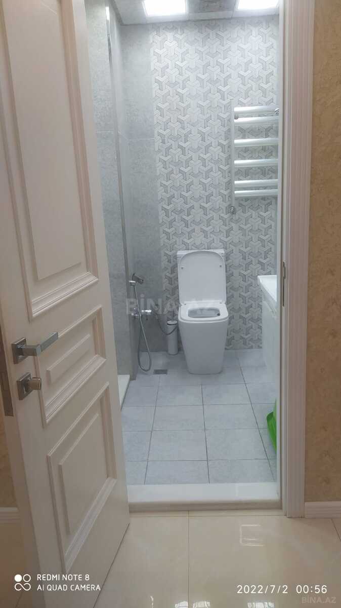 3 otaqlı Yeni tikili, Xırdalan