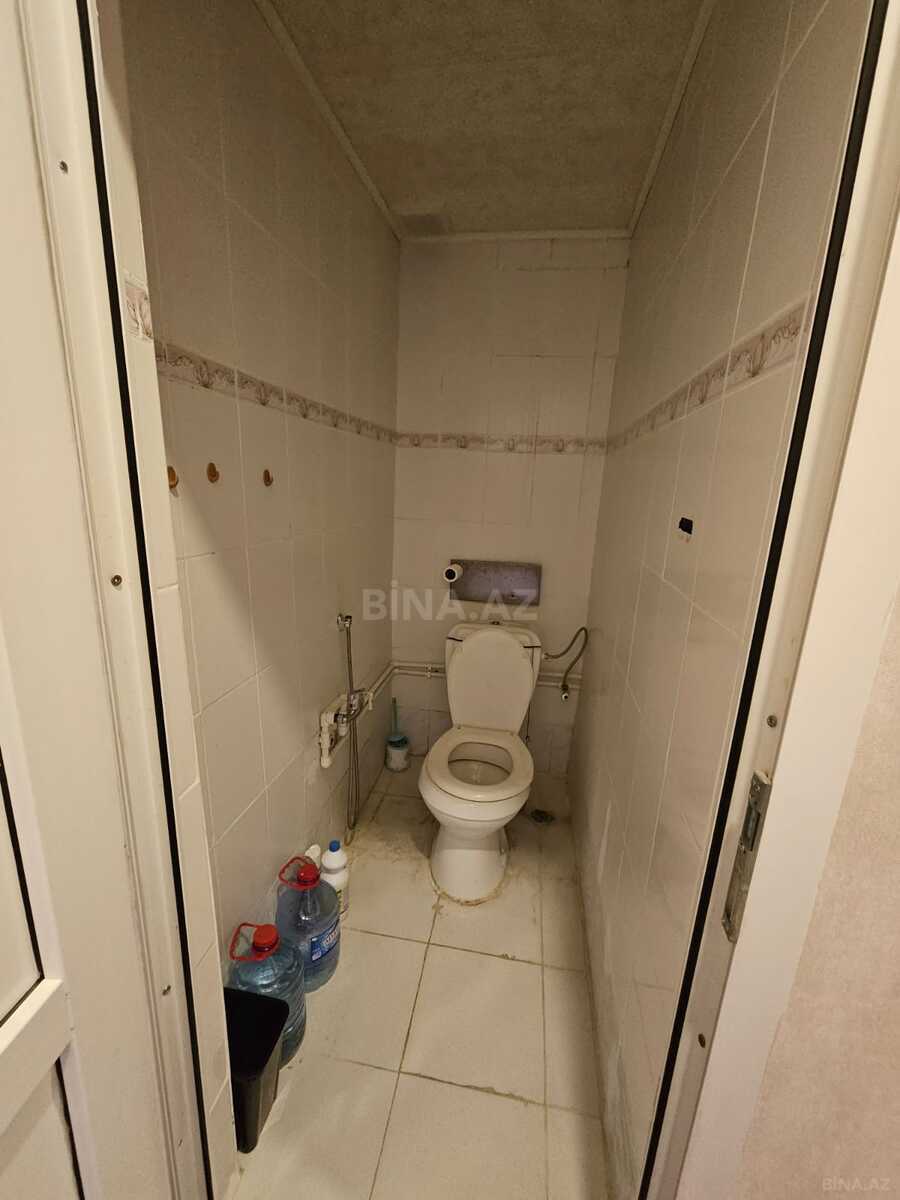 2 otaqlı Köhnə tikili, Elmlər Akademiyası m., Bakı