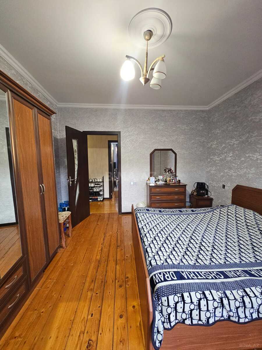 2 otaqlı Köhnə tikili, Elmlər Akademiyası m., Bakı