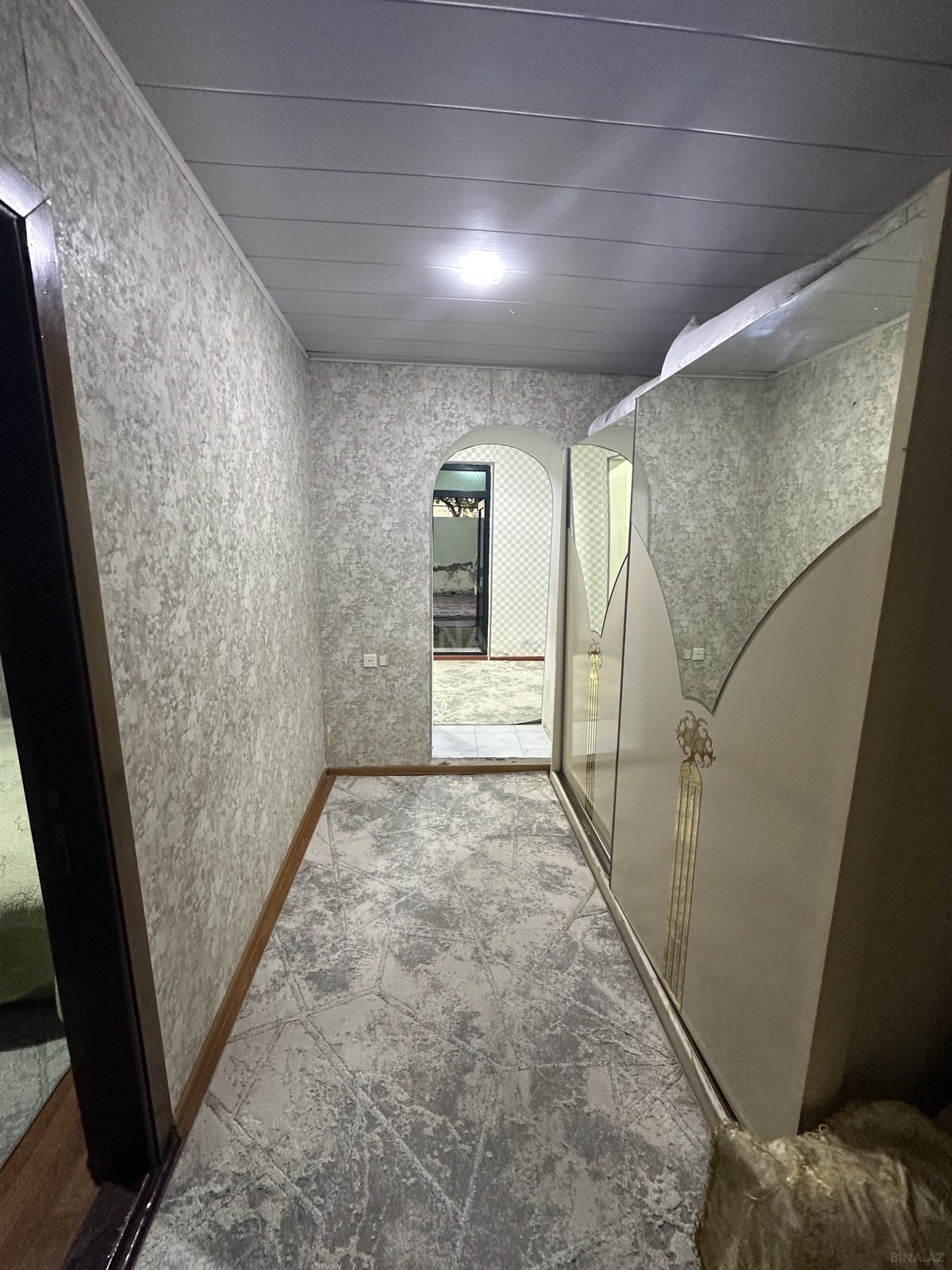 2 otaqlı Köhnə tikili, Lökbatan q., Bakı