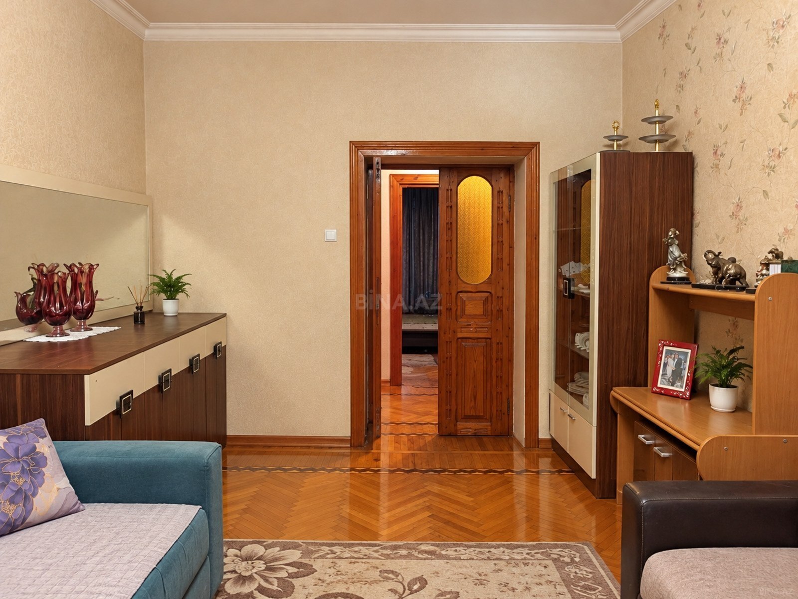 2 otaqlı Köhnə tikili, Azadlıq Prospekti m., Bakı