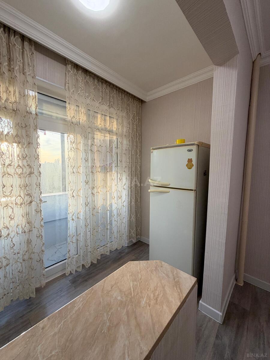 2 otaqlı Köhnə tikili, Xətai r., Bakı