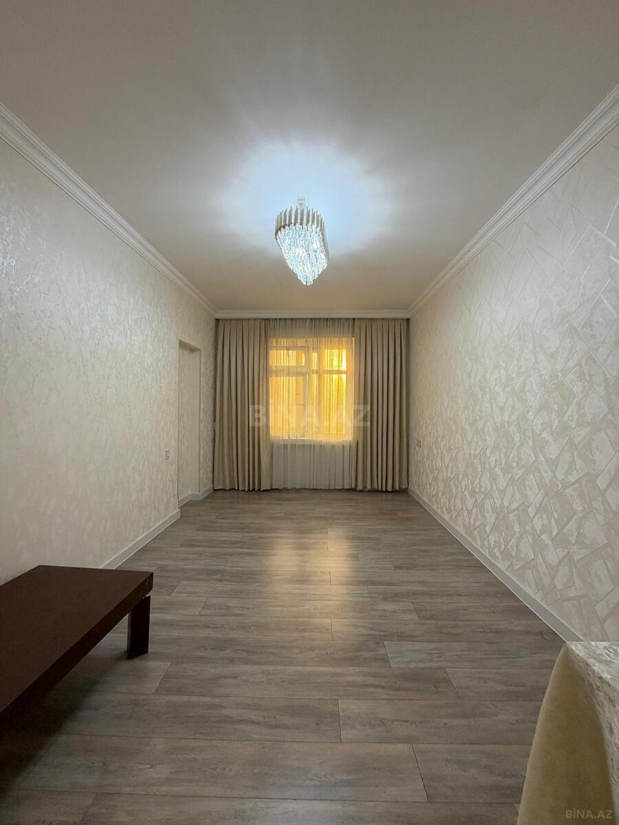 2 otaqlı Köhnə tikili, Xətai r., Bakı