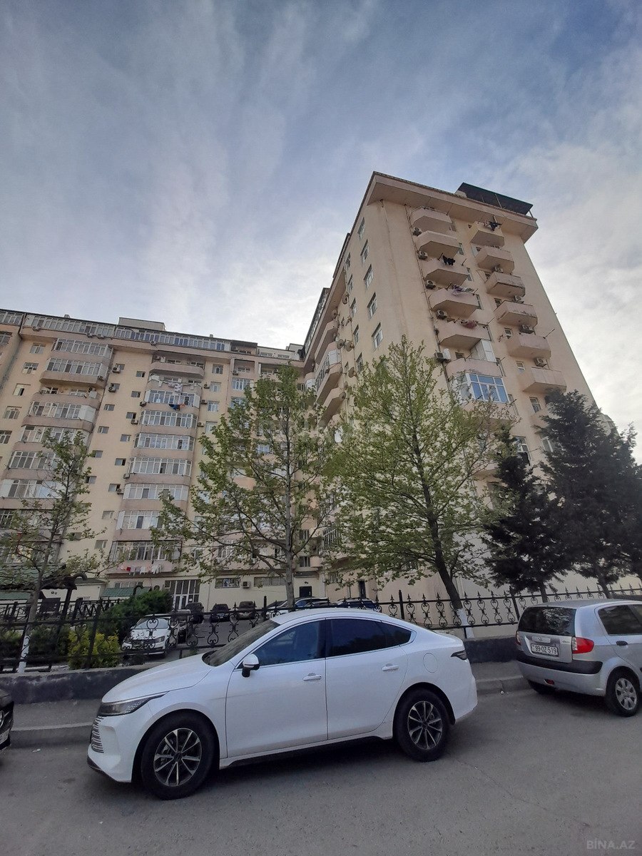 3 otaqlı Yeni tikili, Neftçilər m., Bakı