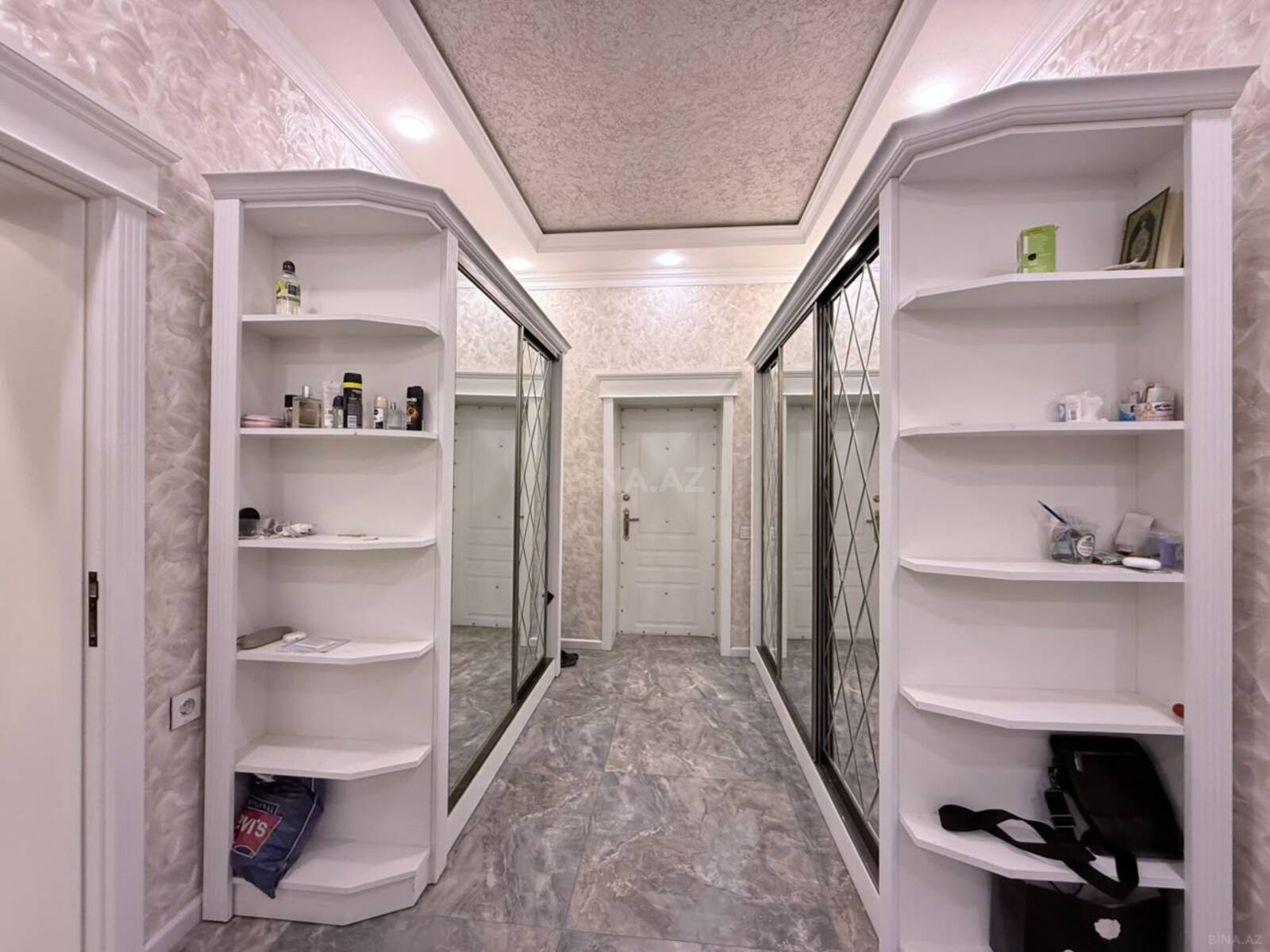 6 otaqlı Həyət evi/Bağ evi, Abşeron r., Bakı