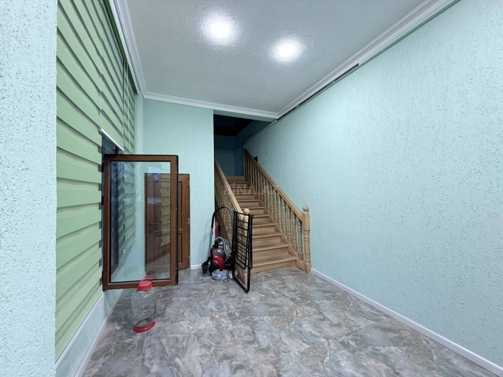 6 otaqlı Həyət evi/Bağ evi, Abşeron r., Bakı