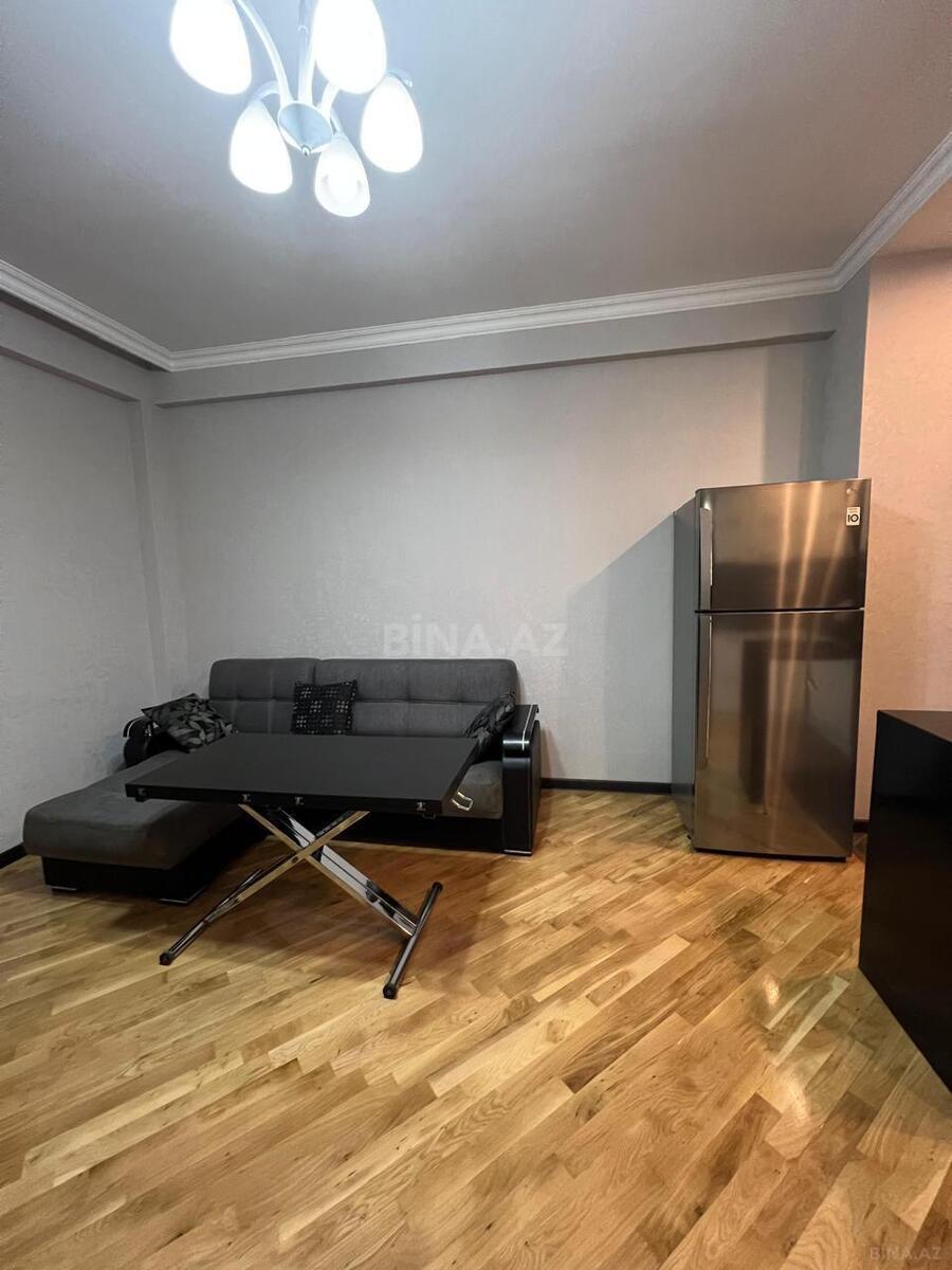 3 otaqlı Yeni tikili, Şah İsmayıl Xətai m., Bakı