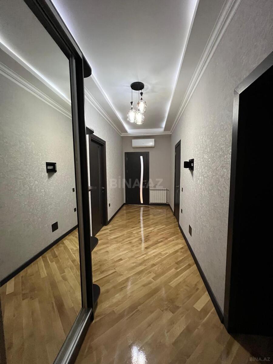 3 otaqlı Yeni tikili, Şah İsmayıl Xətai m., Bakı