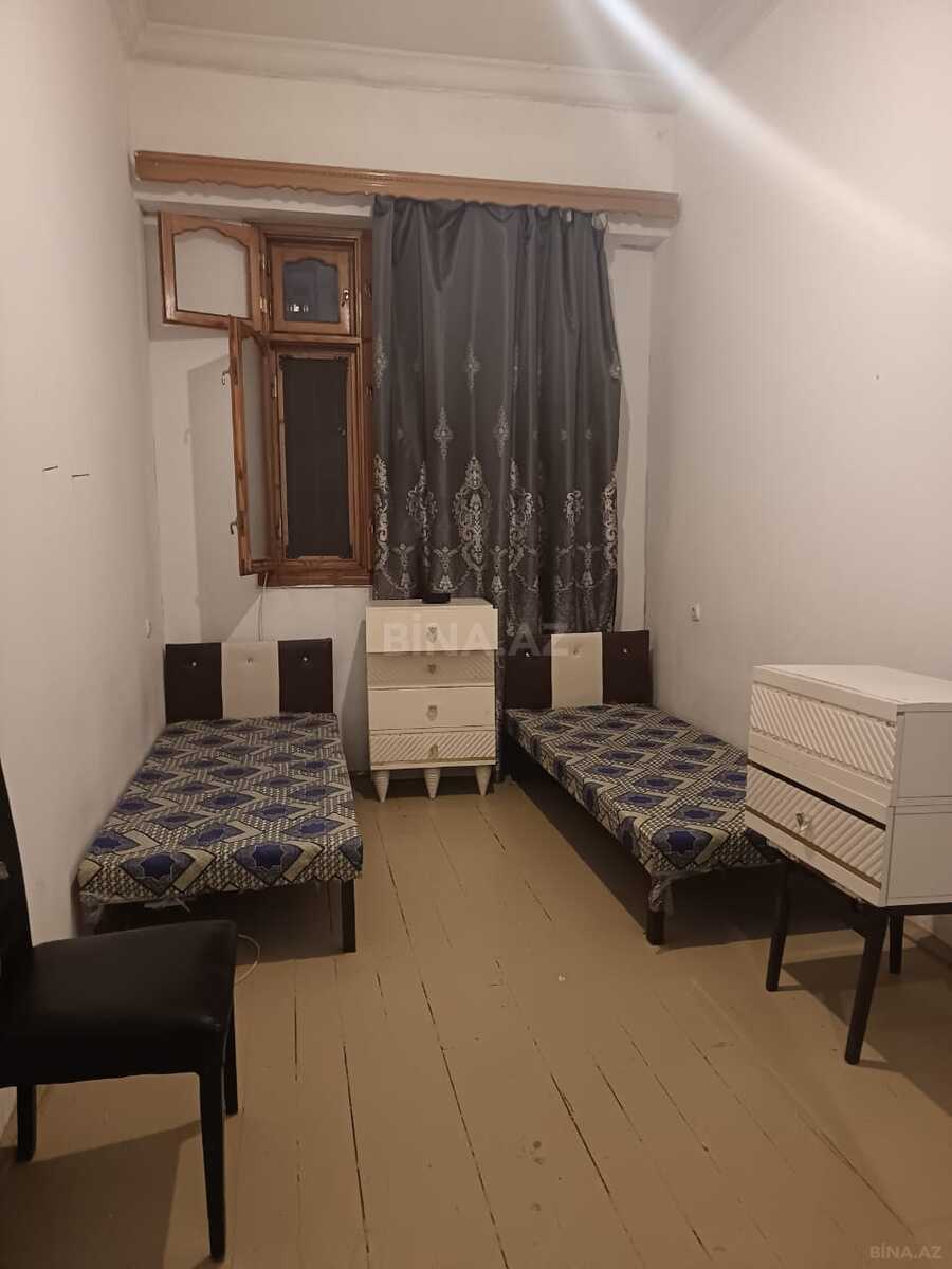 2 otaqlı Köhnə tikili, Neftçilər m., Bakı